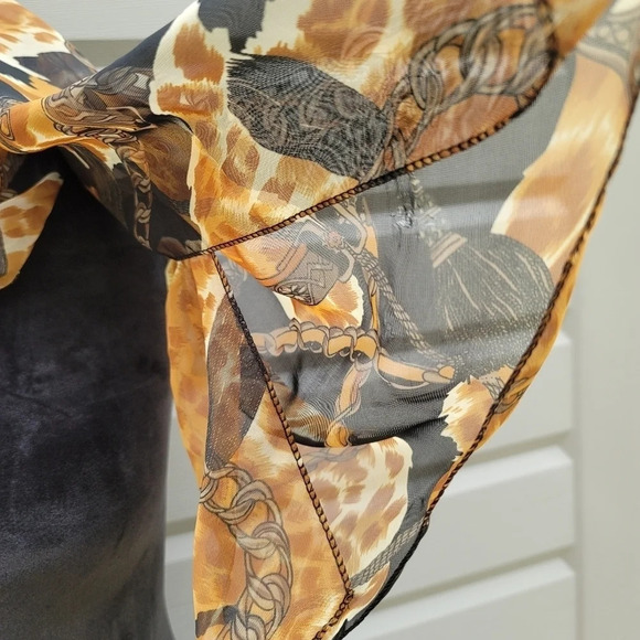 Fall Colors Chain Chiffon Scarf Wrap Beige Brown Black Print OS - Picture 6 of 6